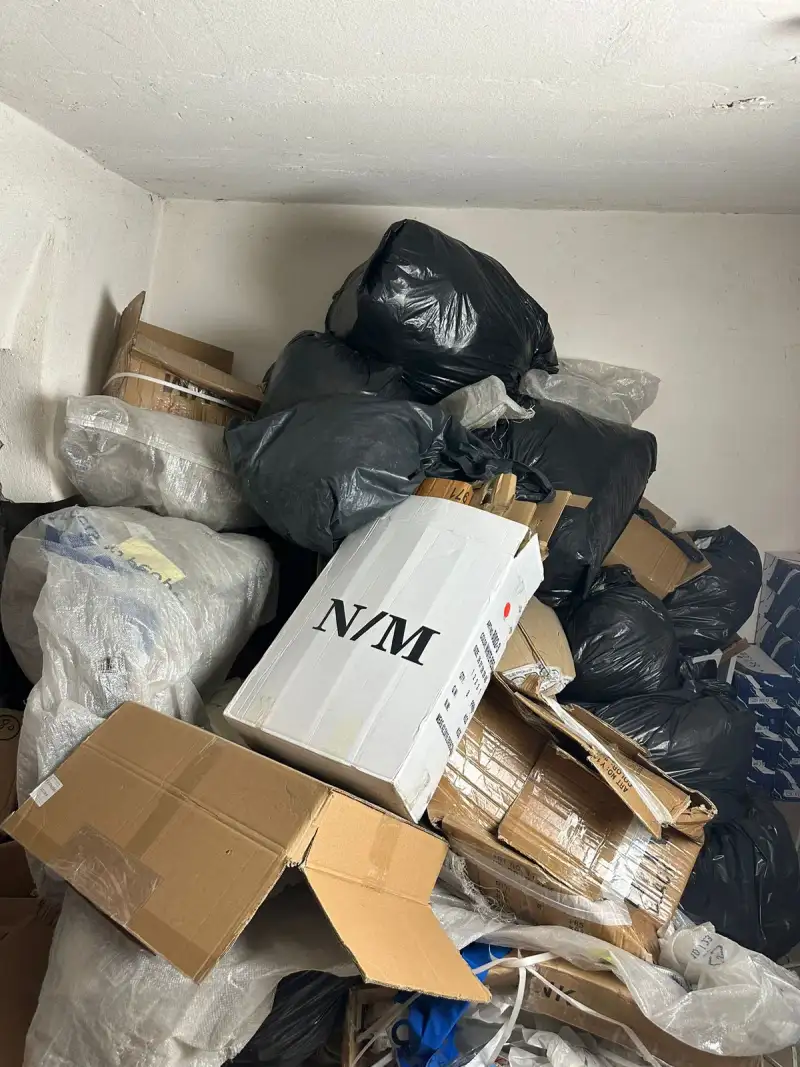 Șantier curățat după evacuarea molozului din demolare în Sector 5